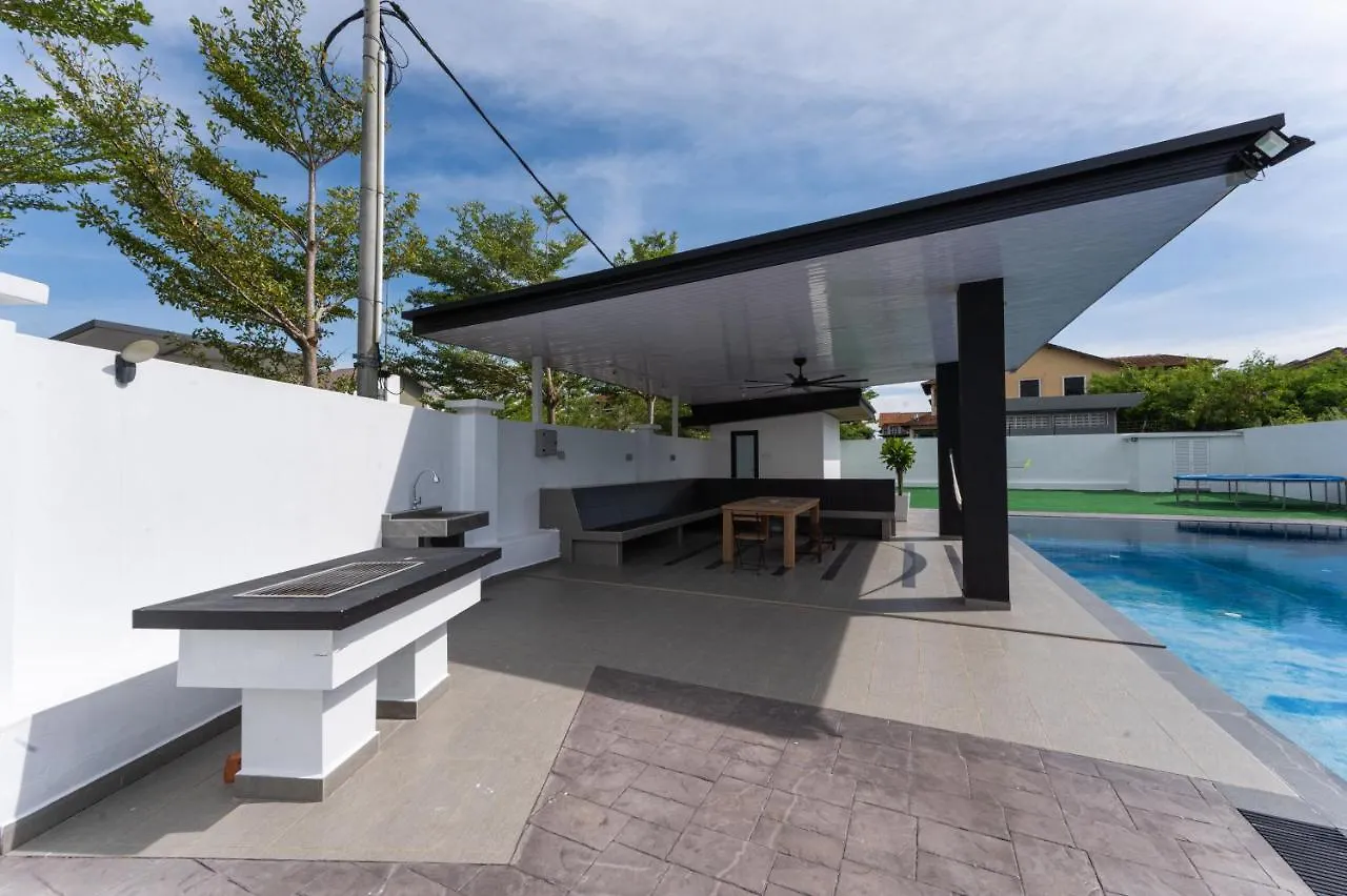 Cloclo Villa - Truly Cuti-Cuti Melaka Malaysia