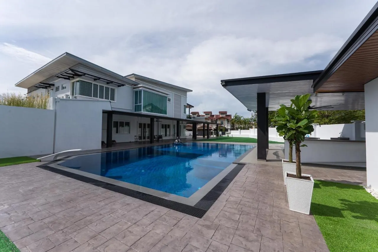 Cloclo Villa - Truly Cuti-Cuti Melaka Malaysia